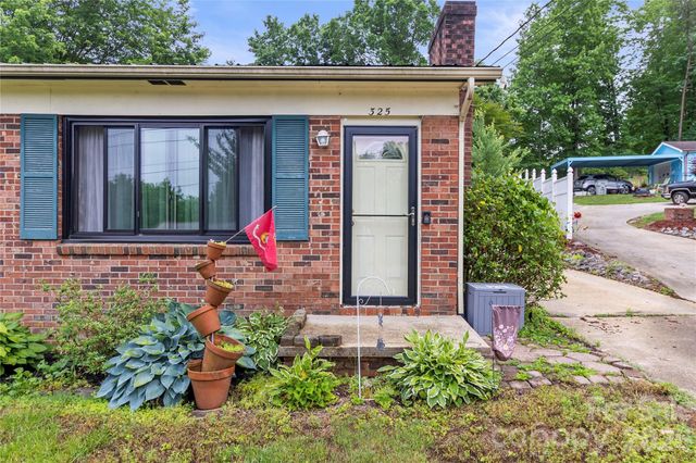 325 Swanson Drive SW, Lenoir, NC 28645