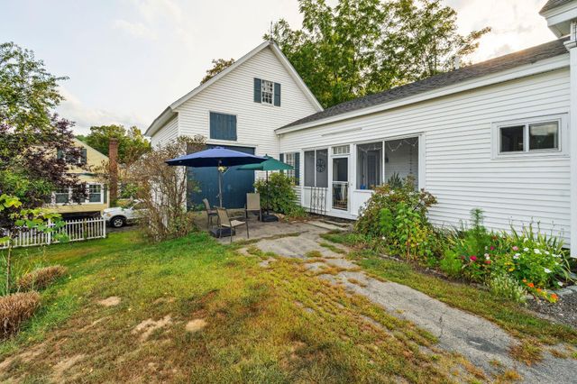 35 Maple Street, Wilton, NH 03086