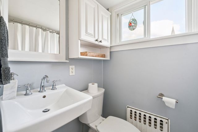 35 Maple Street, Wilton, NH 03086