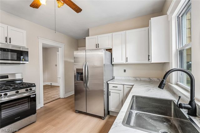 7004 lansing Avenue, Cleveland, OH 44105