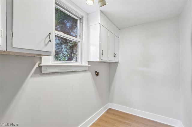 7004 lansing Avenue, Cleveland, OH 44105
