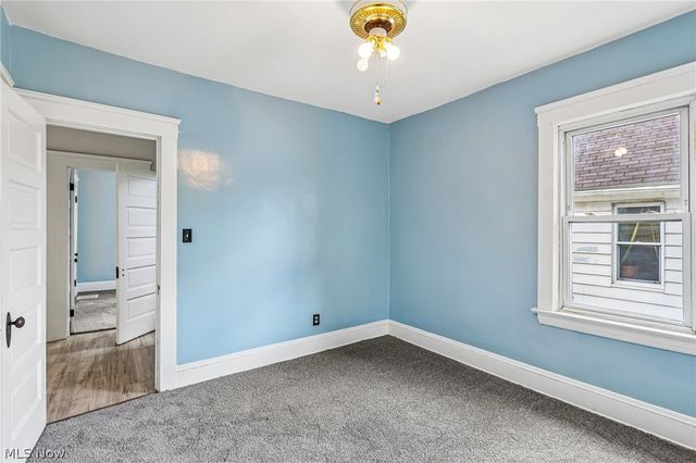 7004 lansing Avenue, Cleveland, OH 44105