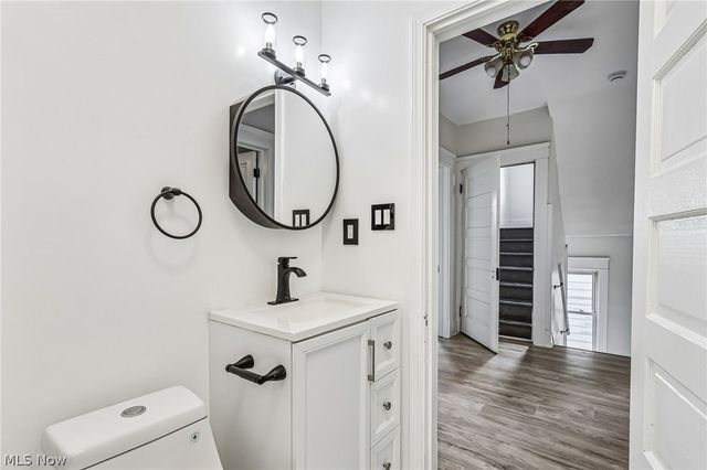 7004 lansing Avenue, Cleveland, OH 44105