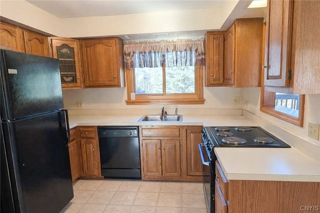 2841 Johnnycake Hill Road, Madison, NY 13346