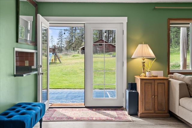 6108 W Depot Springs Rd, Cheney, WA 99004