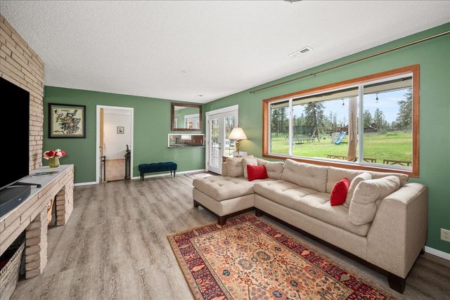 6108 W Depot Springs Rd, Cheney, WA 99004