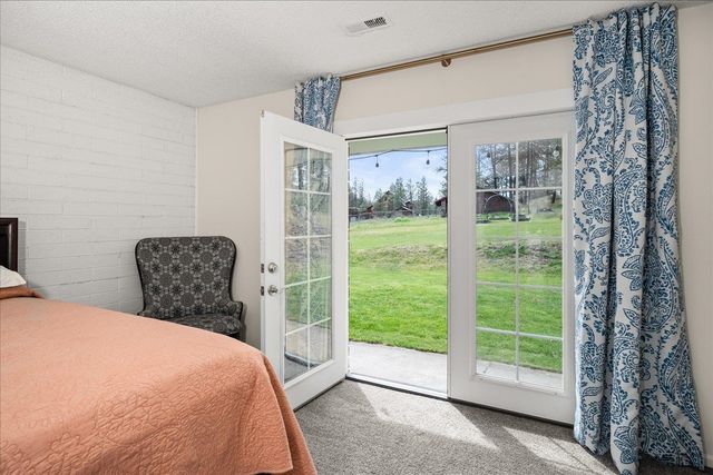 6108 W Depot Springs Rd, Cheney, WA 99004