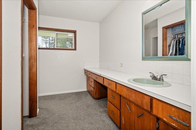 6108 W Depot Springs Rd, Cheney, WA 99004