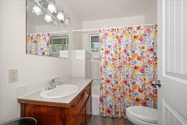 6108 W Depot Springs Rd, Cheney, WA 99004