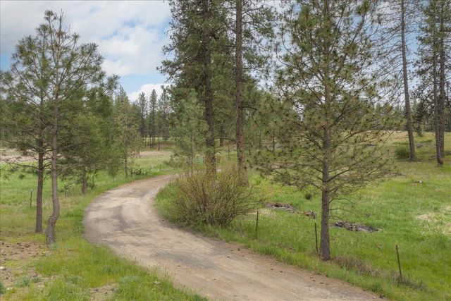 6108 W Depot Springs Rd, Cheney, WA 99004