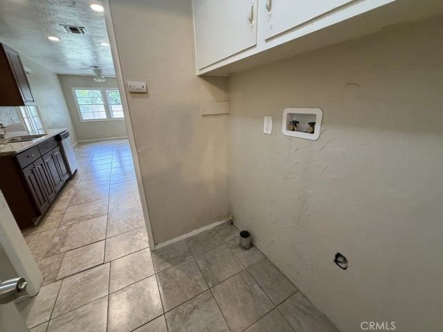 10213 Sophia Avenue, North Hills, CA 91343