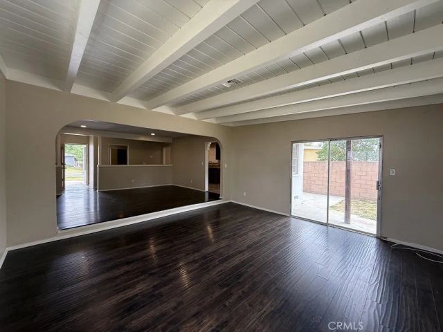 10213 Sophia Avenue, North Hills, CA 91343