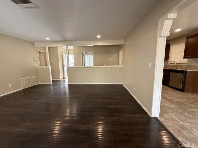 10213 Sophia Avenue, North Hills, CA 91343