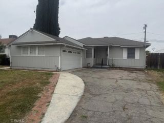 10213 Sophia Avenue, North Hills, CA 91343