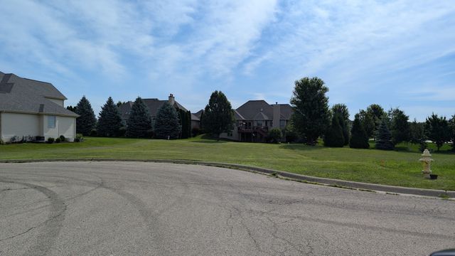 905 Tivoli Drive, Rockford, IL 61107