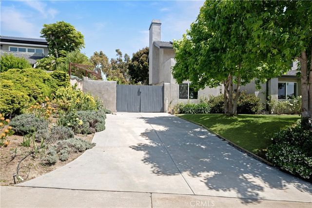 102 Via Zapata, San Clemente, CA 92672