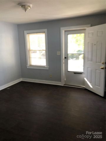 426 Skyland Avenue, Charlotte, NC 28205