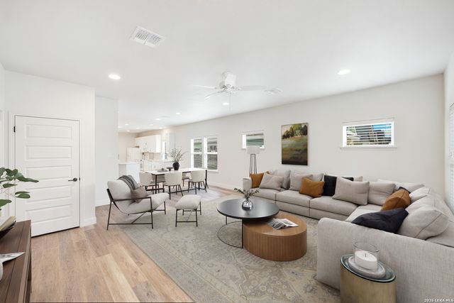 1368 Dexters Pl Bldg 1, New Braunfels, TX 78130