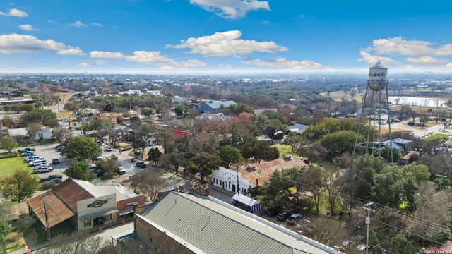 1368 Dexters Pl Bldg 1, New Braunfels, TX 78130