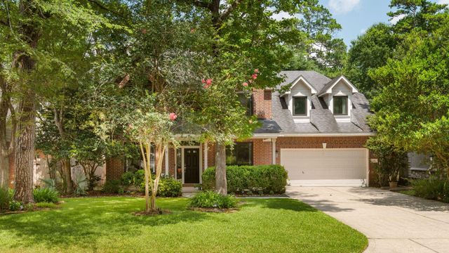 15 S Piney Plains Circle, The Woodlands, TX 77382