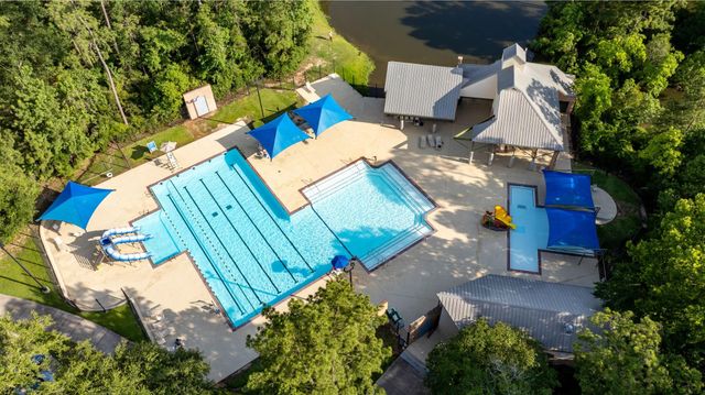 15 S Piney Plains Circle, The Woodlands, TX 77382