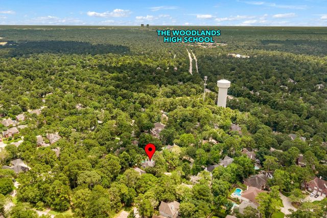 15 S Piney Plains Circle, The Woodlands, TX 77382