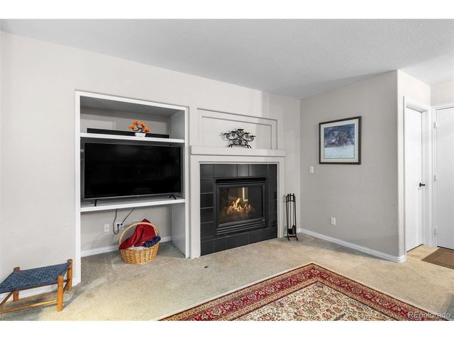 20650 E Dartmouth Dr, Aurora, CO 80013