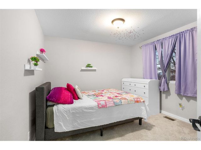 20650 E Dartmouth Dr, Aurora, CO 80013