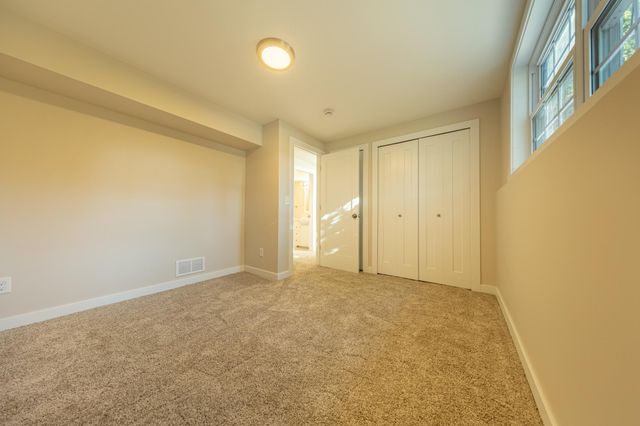 1250 13th Street NW, New Brighton, MN 55112