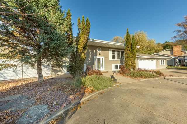 1250 13th Street NW, New Brighton, MN 55112