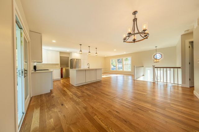 1250 13th Street NW, New Brighton, MN 55112