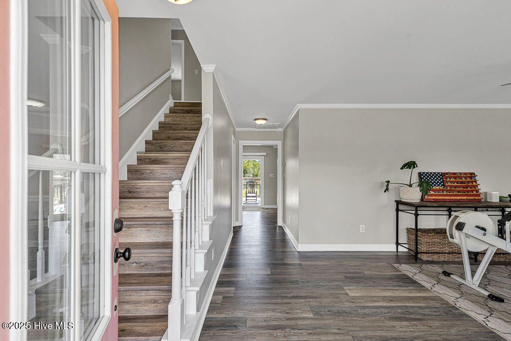 329 Iverleigh Lane, Jacksonville, NC 28540