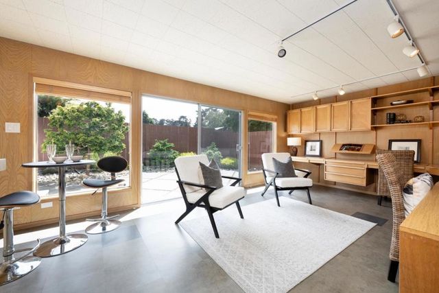 67 Parkside Avenue, Daly City, CA 94015
