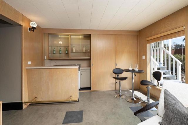 67 Parkside Avenue, Daly City, CA 94015