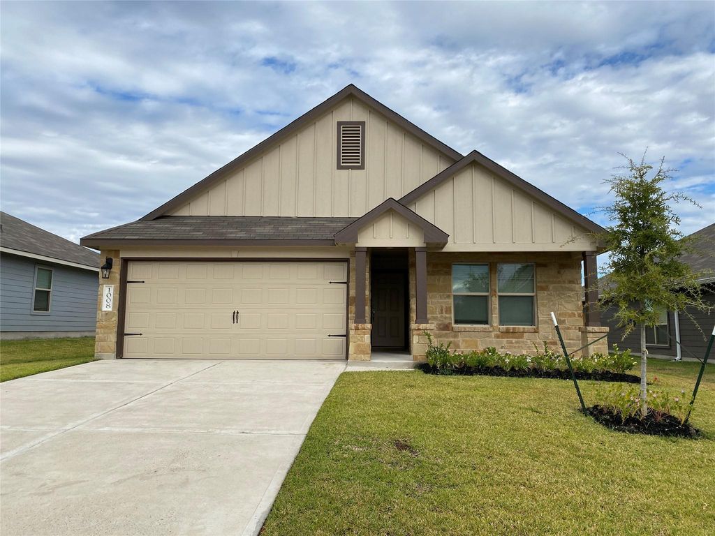 1008 Davy Street, Brenham, TX 77833