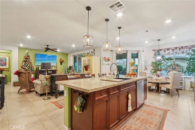 1639 Via Simpatico, Hemet, CA 92545