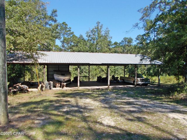 702 Moonseed Lane, Chipley, FL 32428