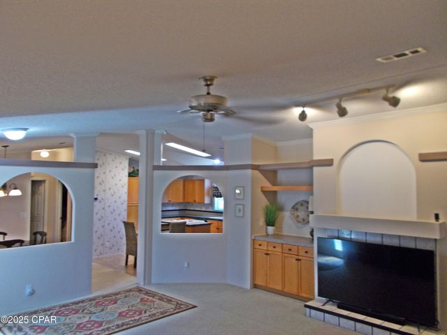 702 Moonseed Lane, Chipley, FL 32428