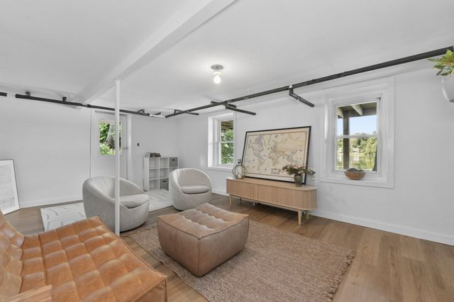 89 Dudley Rd, Wayland, MA 01778