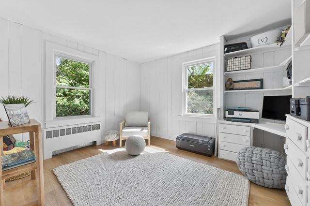 89 Dudley Rd, Wayland, MA 01778