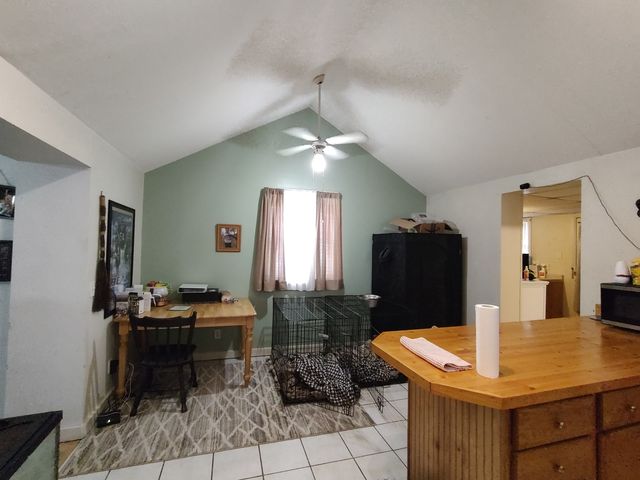 1027 Garfield Avenue, Belvidere, IL 61008