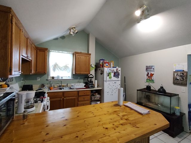 1027 Garfield Avenue, Belvidere, IL 61008