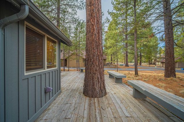 17741 Topflite Lane 14, Sunriver, OR 97707