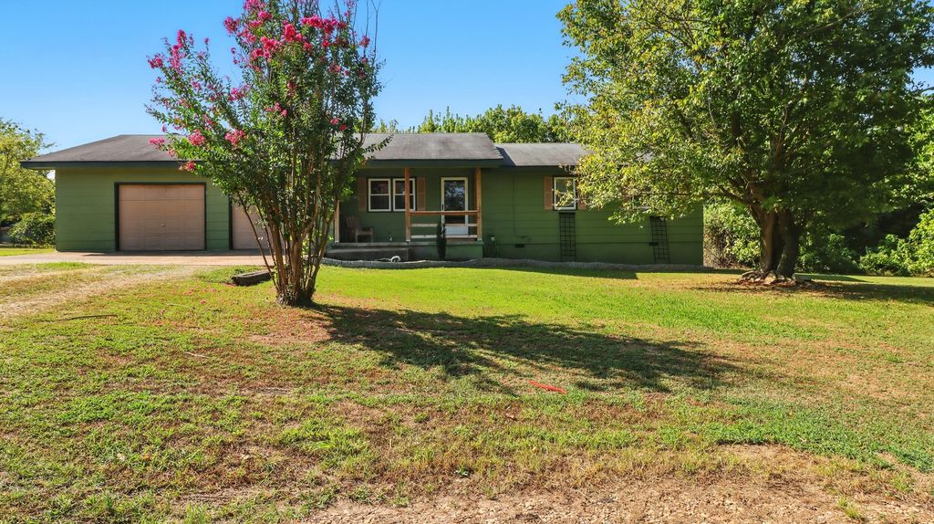 16148 Us Highway 160, Gainesville, MO 65655