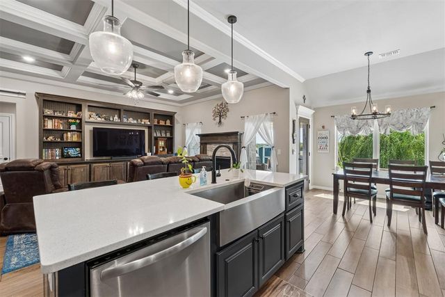 2816 Heather Haven, Moore, OK 73160