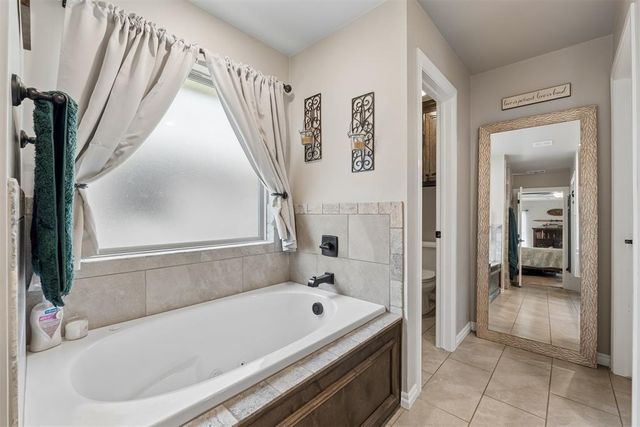 2816 Heather Haven, Moore, OK 73160