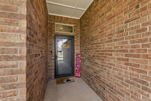 2816 Heather Haven, Moore, OK 73160
