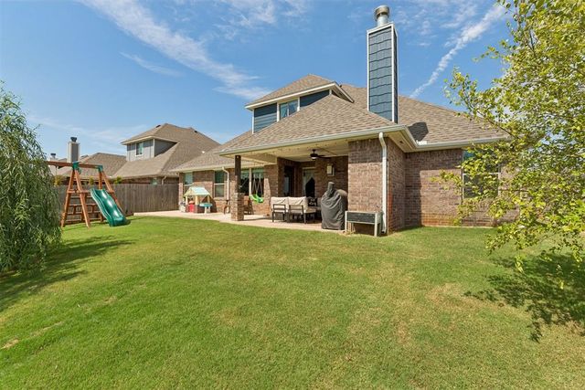 2816 Heather Haven, Moore, OK 73160