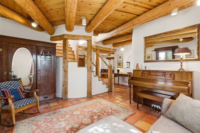 23 Camino De Las Minas, Santa Fe, NM 87508
