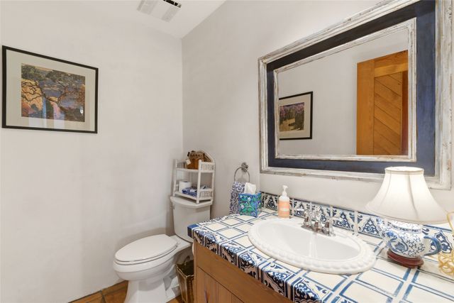 23 Camino De Las Minas, Santa Fe, NM 87508